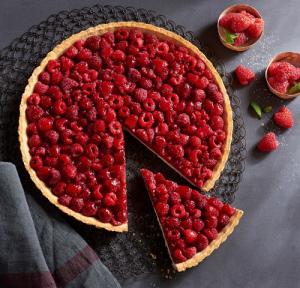 Raspberry tart
